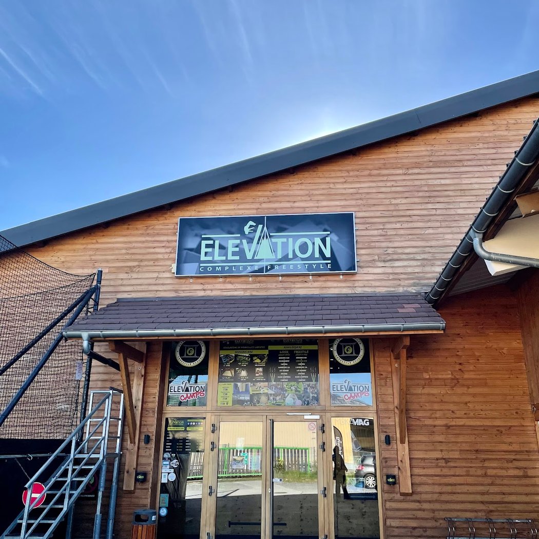 ELEVATION INDOOR 3
